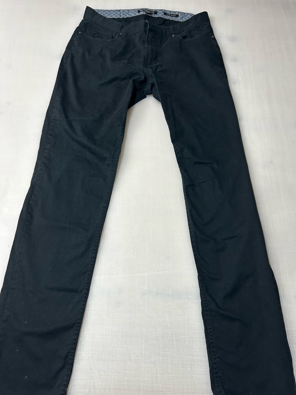 Men's Black Slim Fit Jeans medium
